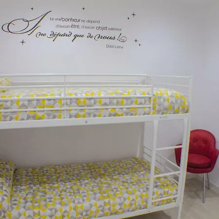 Apartamento Viana-elite Parking Wifi Apartment