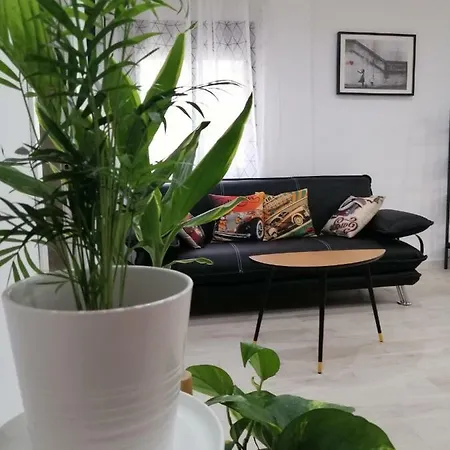 Apartamento Viana-elite Parking Wifi *
